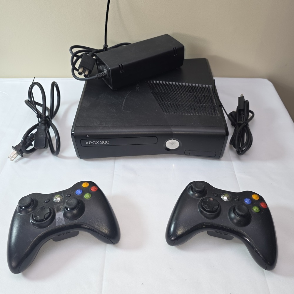 Microsoft‎ XBox 360 E System BLACK Video Game Console 250GB Wireless Bundle 360E
